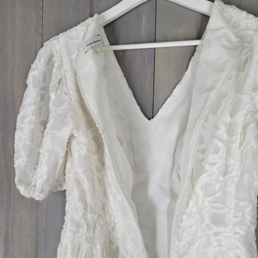 Club‎ Monaco Mini Dress Womens 2 White Textured Puff Sleeve V-Neck A-Line Garden - Picture 7 of 11